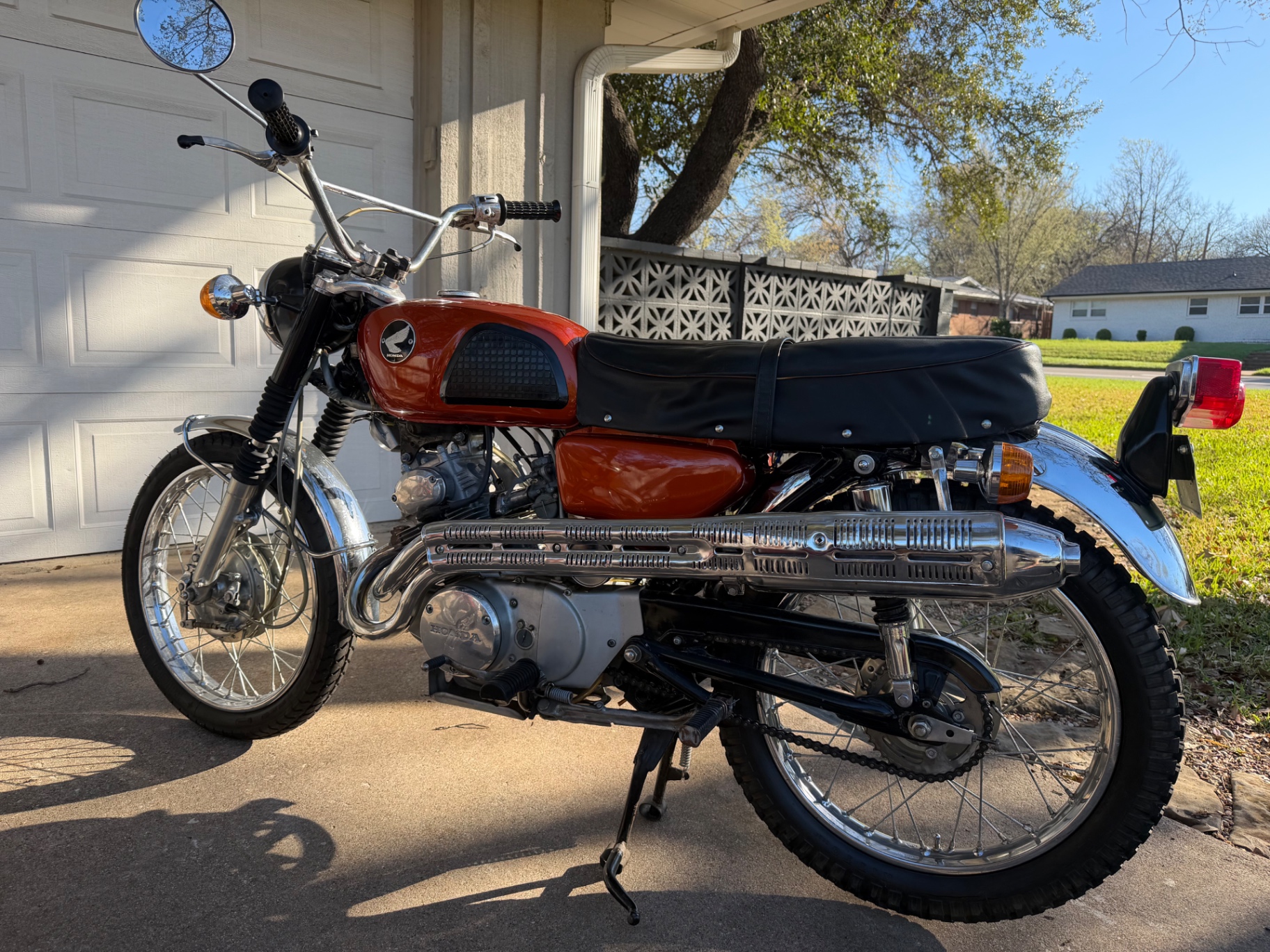 1968 Honda CL175 (1 of 2)